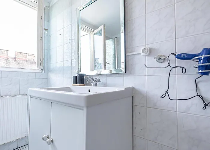 Spacious 3br Shared Apt, Very In * Βιέννη