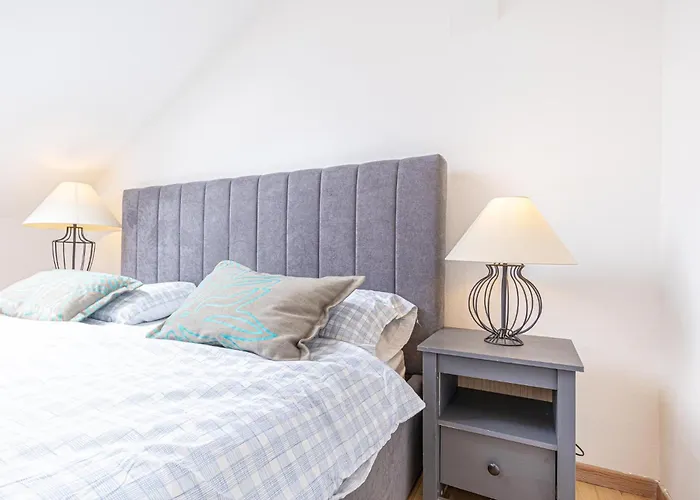 Διαμέρισμα Spacious 3br Shared Apt, Very In