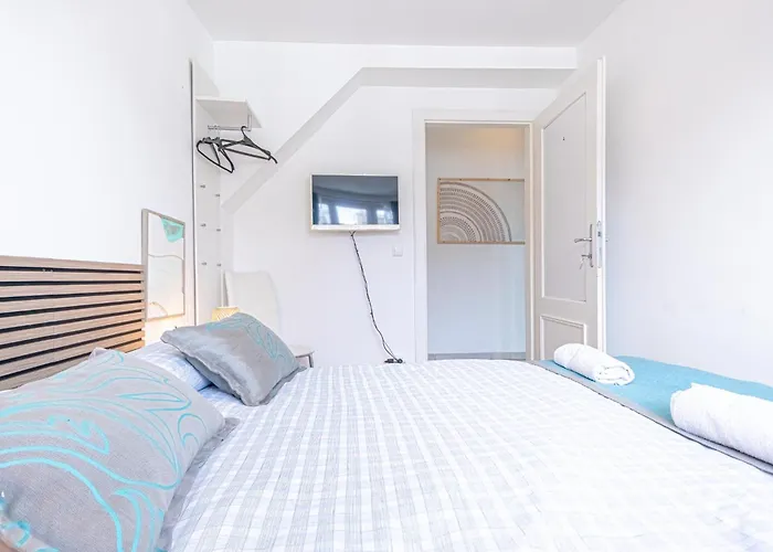 Spacious 3br Shared Apt, Very In Βιέννη